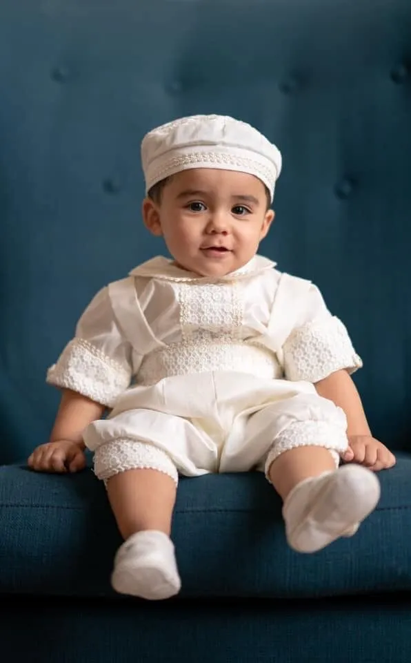 Modelo 02 Niño · Bautizo